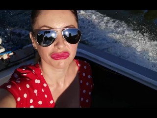 Riding in the boat makes me hot and horny - Wet_Kelly