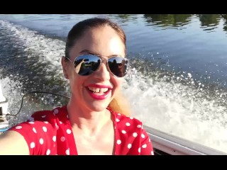 Riding in the boat makes me_hot and horny - WetKelly
