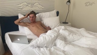 Masturbation Come See Me In My HOTEL ROOM