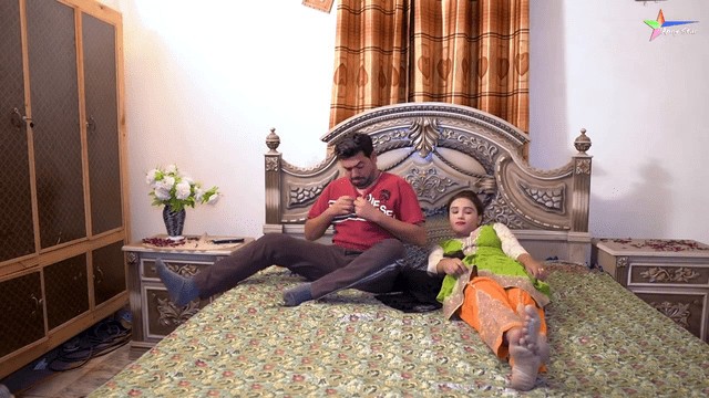 640px x 360px - Majboor Naukrani vs Makan Malik | first Time Home made - Pornhub.com