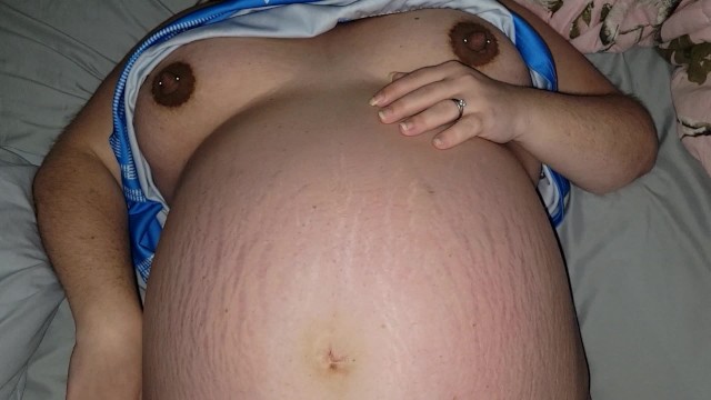 9 Month Preggo Creampie - 9 Months Pregnant Wife Takes Messy Creampie from Big Dick - Pornhub.com