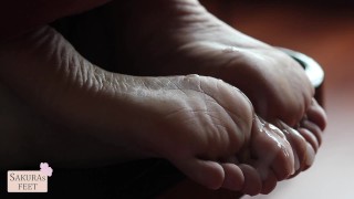 SAKURAsFEET - Cum on little Asian soles