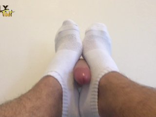 Can I Give You A Foot Job? - Realistic 6” Dick - No Lube Socked & Raw Male Footjob - Manlyfoot 🦶