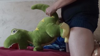 Plné porno - Zelený Dinosaurus T-Rex Fun#5
