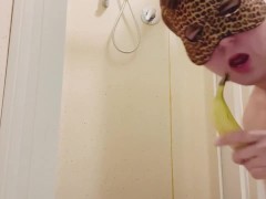 Making blowjob and suck hard deep banana (FoodPorn)