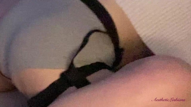 Fucking my girlfriend with strap-on she cum in 2 minutes