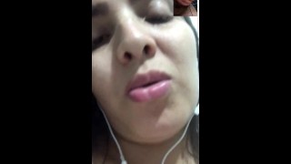 Linda Video Chat With My Colombian Friend