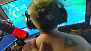 Girl Tries to Play WoW While Getting Fucked From Behind