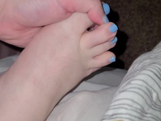 Super Close Up tour of my_feet soles toes 2wks after pedi-rt before next_pedicure