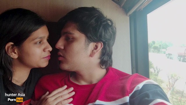 Hindi Xxx On Bus Porn - Indian Teen Couple Kissing in the Bus - Pornhub.com