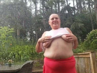 Tarablee Hotz- Naked and Unafraid Part 3- Inthe rain on a hot day. Wet t-shirt and bigwet tits