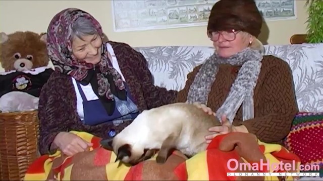 OMAHOTEL Real Old Grandmas Wild Homemade Fantasies
