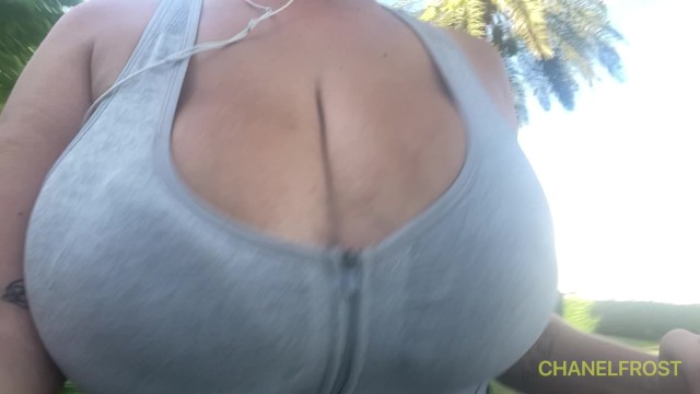 Huge Naked Breasts Bouncing - BIG BOUNCY BOOBS FLYING EVERYWHERE WHILE ON MY HOT GIRL WALK/RUN -  Pornhub.com