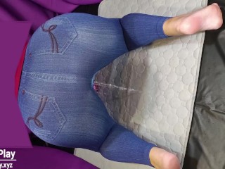 Big ass in_jeans peeing with vibrator