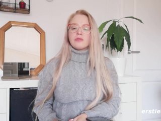Ersties: Cute Blonde Girl Anna Loves To Squirt While_Masturbating