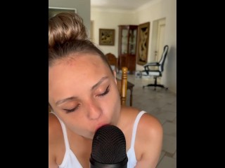 while my parents_are not at home, Schoolgirl use the microphone forASMR