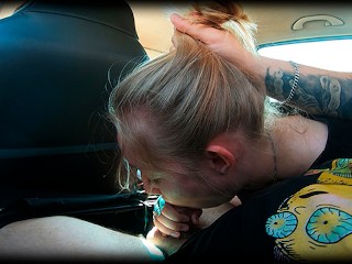 Risky Car Blowjob During Taxi Ride