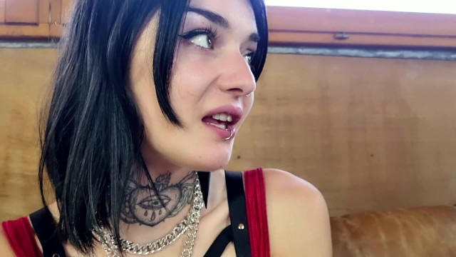 Crystal Cherry and Candie Luciani share toys and make each other cum