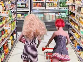 Bambole Doll Lesbiche Fanno Sesso Al Supermercato
