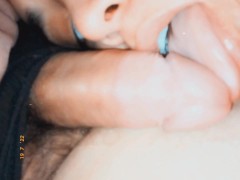Amateur gf Waking daddy up by kissing & licking his cock till it gets hard