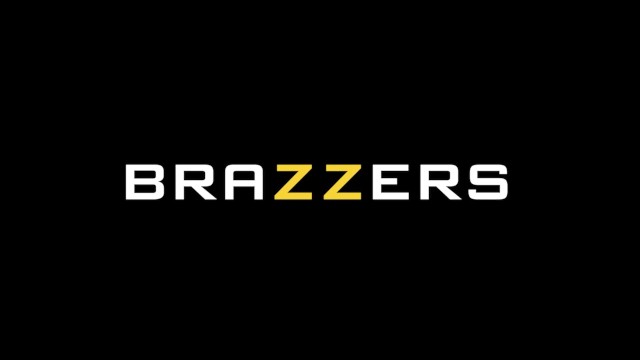 Personal Trainers Bang-Her - Jenna Foxx, Vanna Bardot, Jasmine Wilde / Brazzers - Jenna Foxx