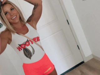 Blonde Hooters Waitress Jessica Gets Fucked Raw