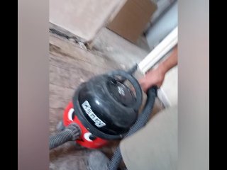 Henry The Hoover Loves To Suck Dick At Work