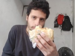 Feed myself hamburguer ( trying to get 150 kg