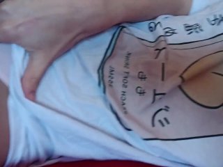 Jugando Sola En Mi Cama