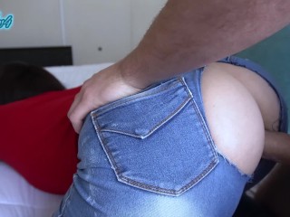 la novia infiel de mi amigo sepuso un jeans para que los rompa - culonaArgentina. AMATEUR