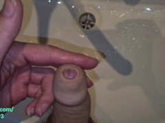 Evening PISSING to the Sink Before going to Bed CloseUp POV. | 4K