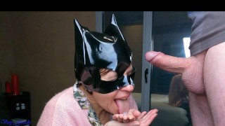 Masturbate MILF Catwoman Performs A Close-Up Blowjob Before Swallowing Cum Throbbing To Play With Next