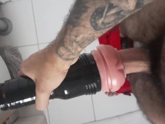 Fleshlight creampied by huge cock