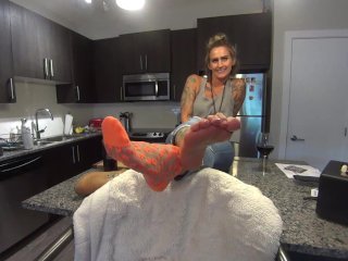 The Cute Cowgirl's_Hot Horny Foot_Worship (FULL Video)