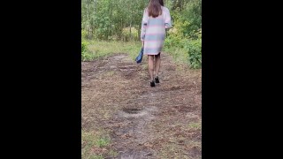 Anna Perv walking without panties