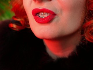 lipstick fetish video - close upASMR - blogger Arya in FUR