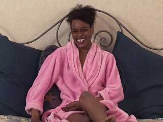 Ebony Princess Piper Quinn Masturbates with Her_Toy