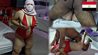Niqab جديد فيديو سكس زوجة مصرية وسخة من المنصورة هي وصديق زوجها تتفشخ معاه بسرية تامة