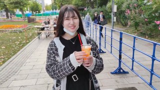 (vlog)札幌秋祭りで美味しいものを沢山食べ飲みしたあとに濃厚なエッチ。指を入れながらクンニされて逝きはて、最後は正常位で中出し。(일본의 미인 학생의 브이로그)