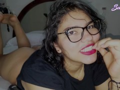 Dirty girl proposes with her eyes that I fuck her ass - SodoLila