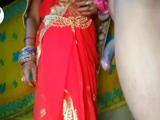 Indian Desi Hauswaif Ki Doggy Style Me Chudai Gaar Ke Red Saree Removing Finger