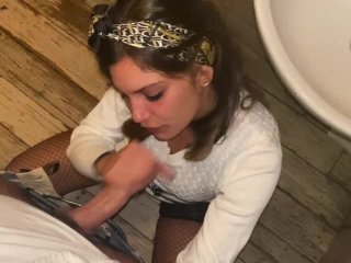 Blowjob in the Restaurant Toilet - Cum in My_Mouth