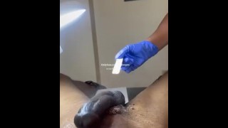 Bbc Wax Lady Nutted While Receiving Exfoliating Massage