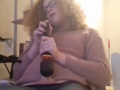 Unwinding With Some Vibrator Gooning