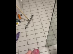 Quick cum in the shower