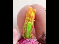 Crazy Huge dildos stretch my pussy intense stretching and gaping