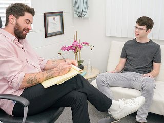 Horny Twink Patient Dakota Lovell Admits His Wet Dreams To Hunk Doctor Chris Damned - Therapy Dick
