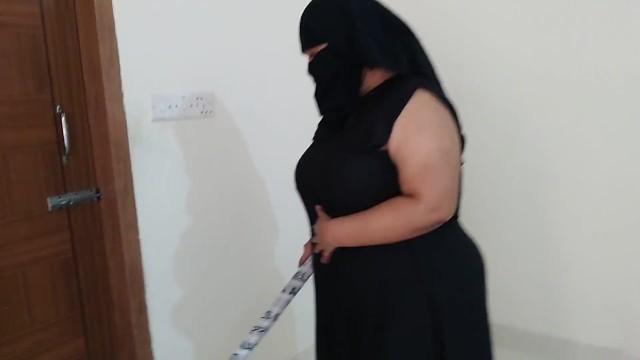 640px x 360px - I Fucked her while the Muslim Stepmother was Sweeping the House - Indian  Desi Sex - Pornhub.com