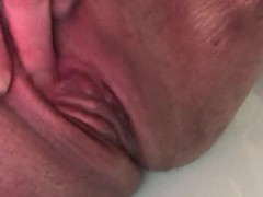 Masturbating quickly in my friends bathroom