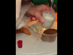 Sprinkle gingerbread cookies - Vertical 60fps